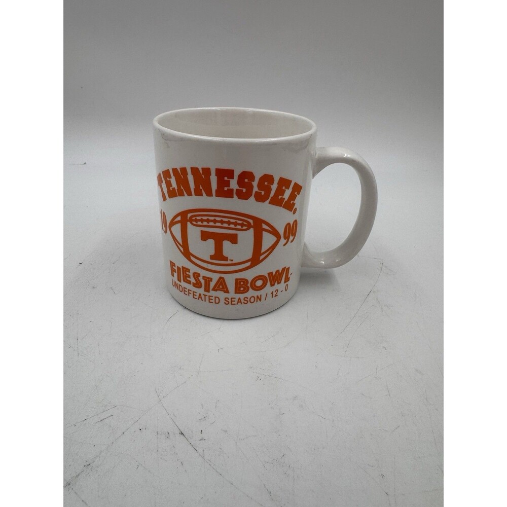 Tennessee Fiesta Bowl 1999 Undeafted Season Coffee Mug Schedule on Back